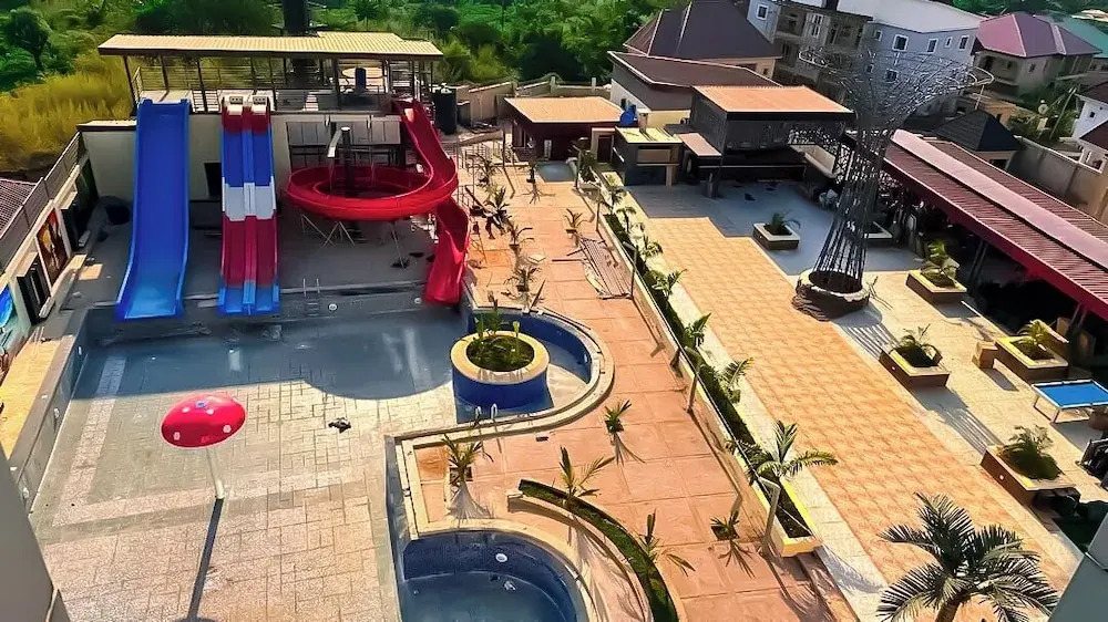Tribu Hotel