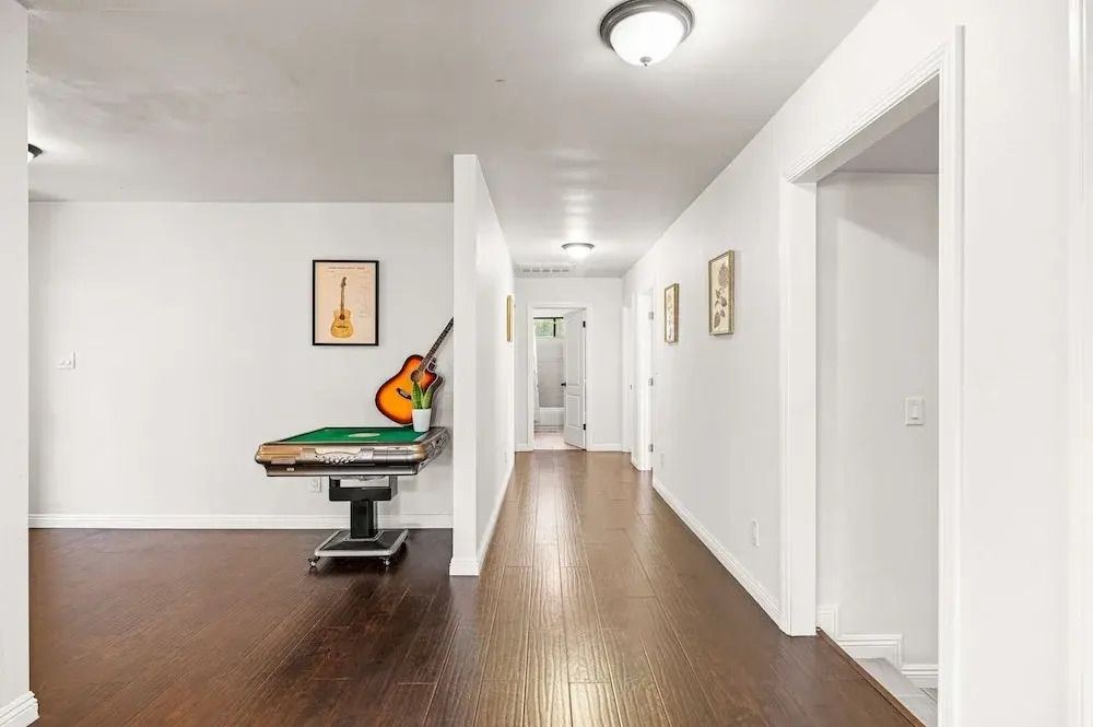 Spacious Retreat w Large Kitchen Outdoor Patio