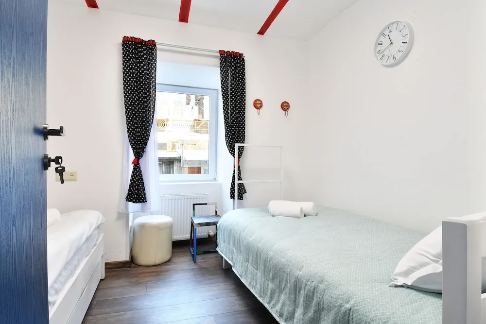 Апартаменты SOLO Apartment 1BR