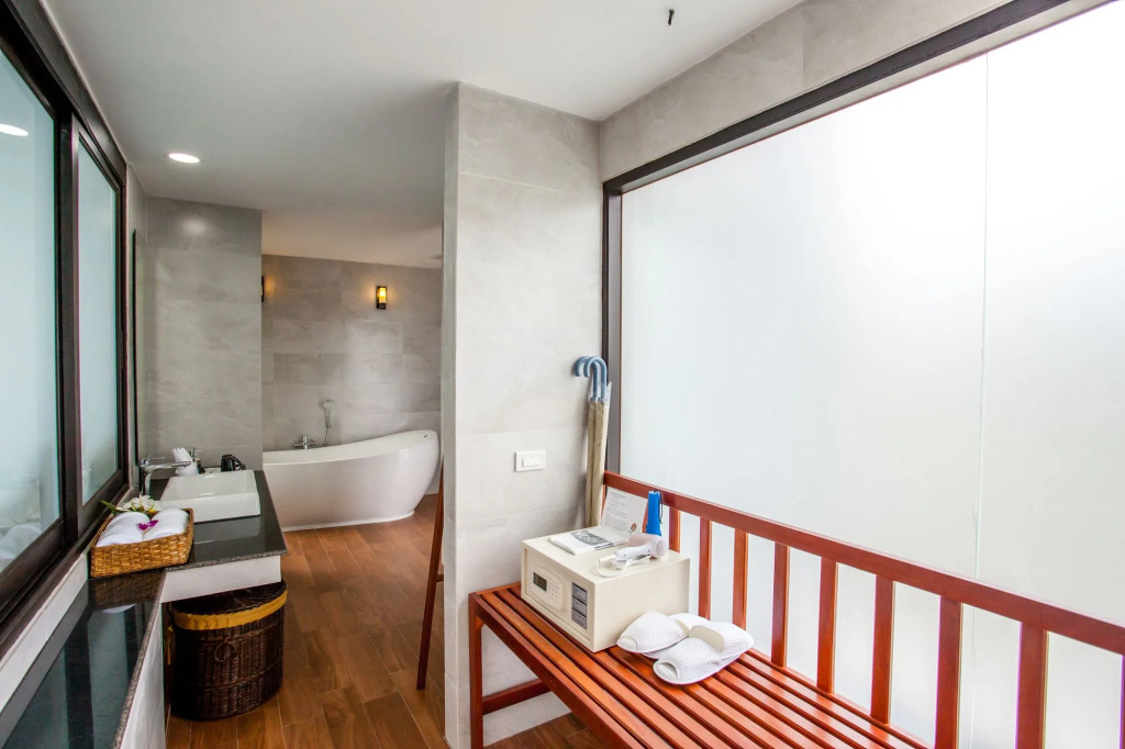 Lanta Corner Resort