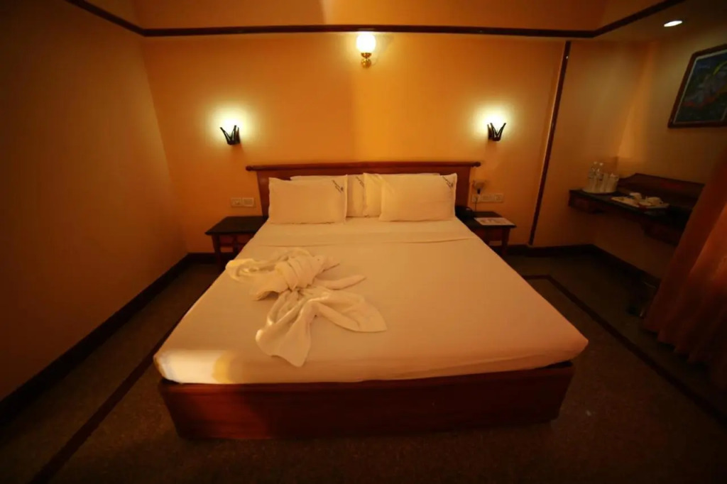 Mayura Residency