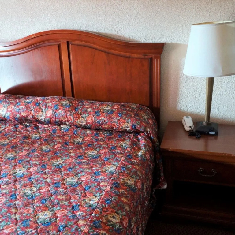 White Mountain Motel