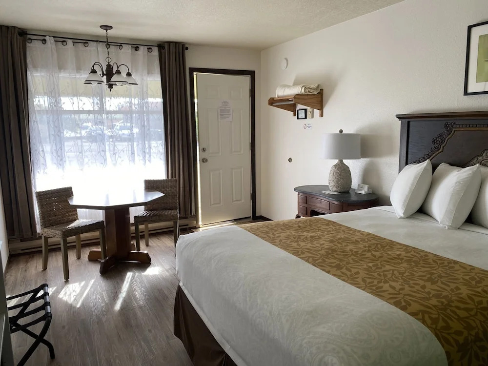 La Kris Inn