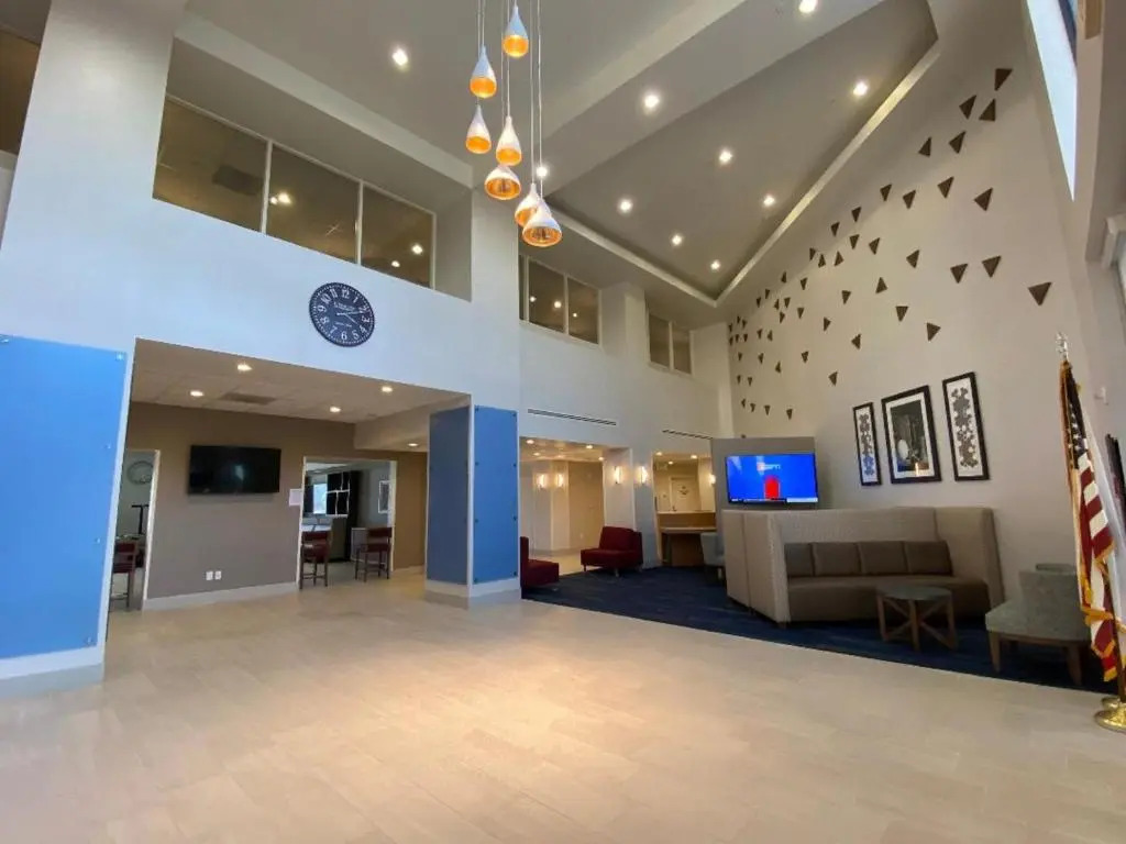 Holiday Inn Express & Suites Beaumont - Oak Valley by IHG