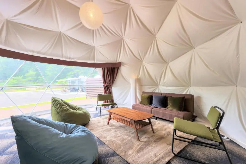 Glamping Resort Varie