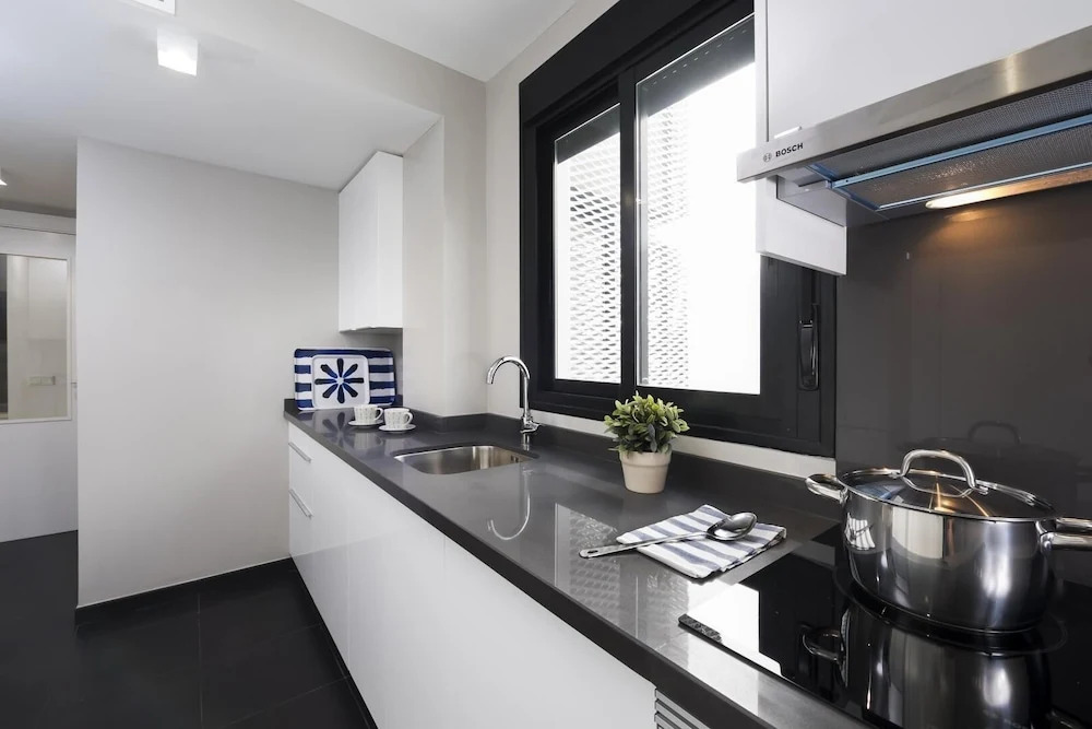 Beautiful 2 Bd Apart With Private Terrace 1 Step Away From the Cathedral Mateos Gago Terrace III