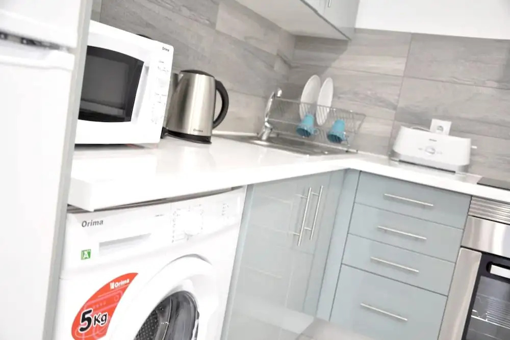 Studio in Portimão, With Furnished Terrace and Wifi - 3 km From the Beach