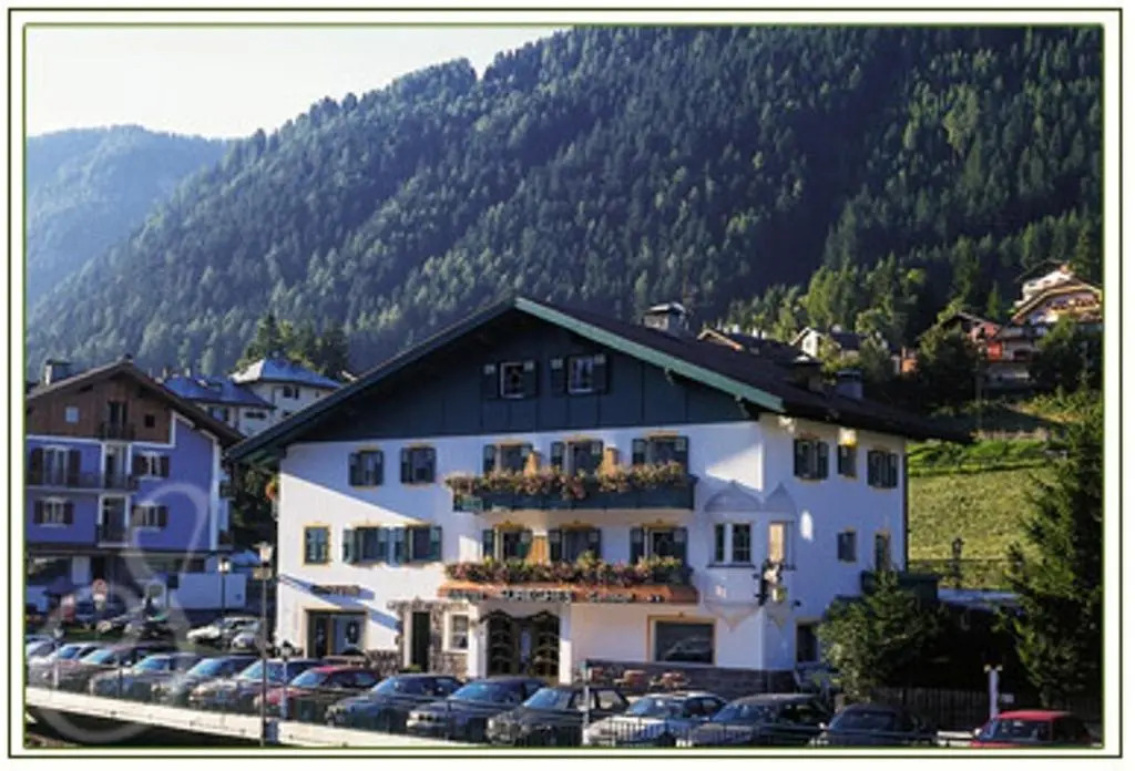 Hotel Sureghes