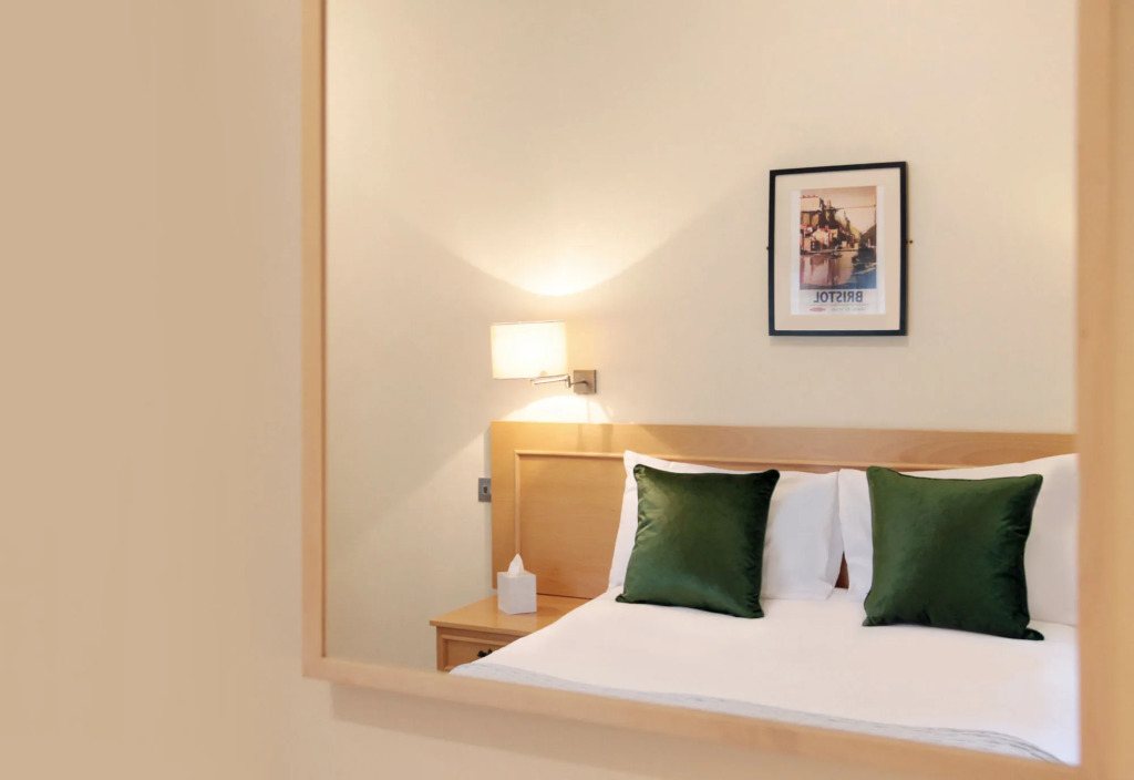 Victoria Square Hotel Clifton Village