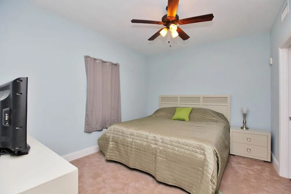 Laketown Wharf Resort by Panhandle Getaways