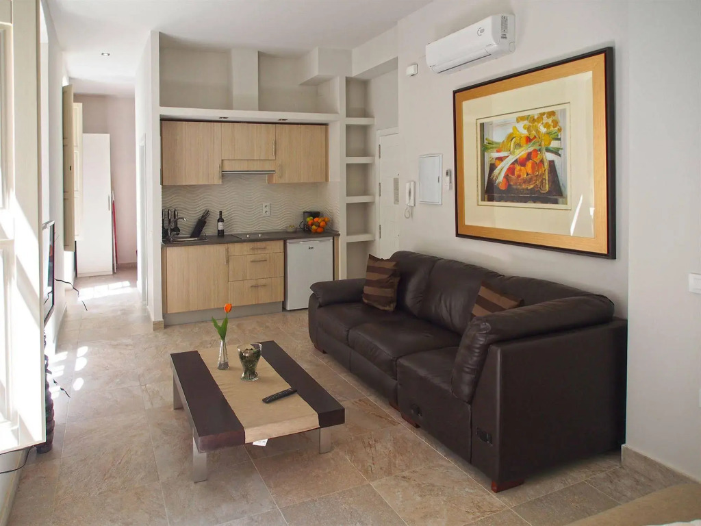 Genteel Home Picasso