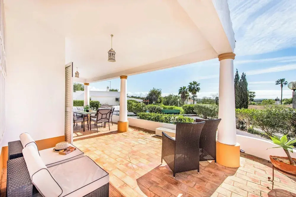 Buganvilia by Algarve Villa Holidays