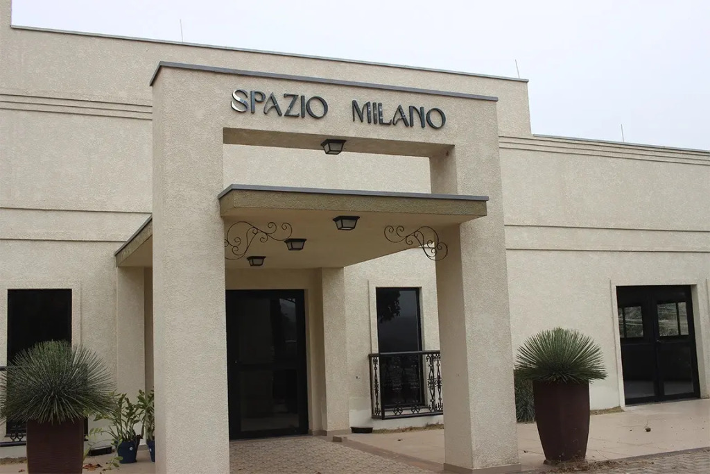 Bristol Villaggio Rosa Aruja
