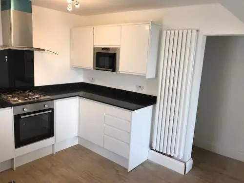 5, Sandleigh Apartment