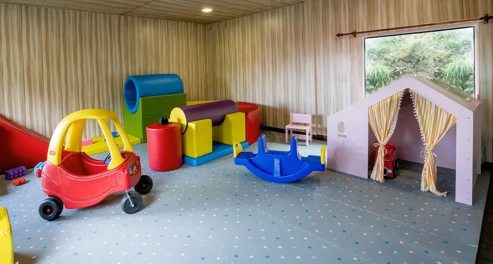 Country Inn Maple Resort Chail