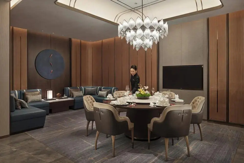 InterContinental Zhengzhou by IHG