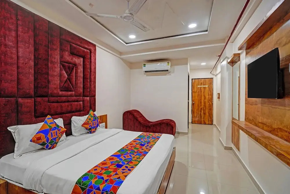 FabHotel The Grand I