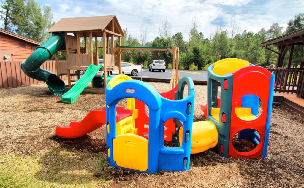 Pine-Santa Fe by Roundhouse Resort and Spa