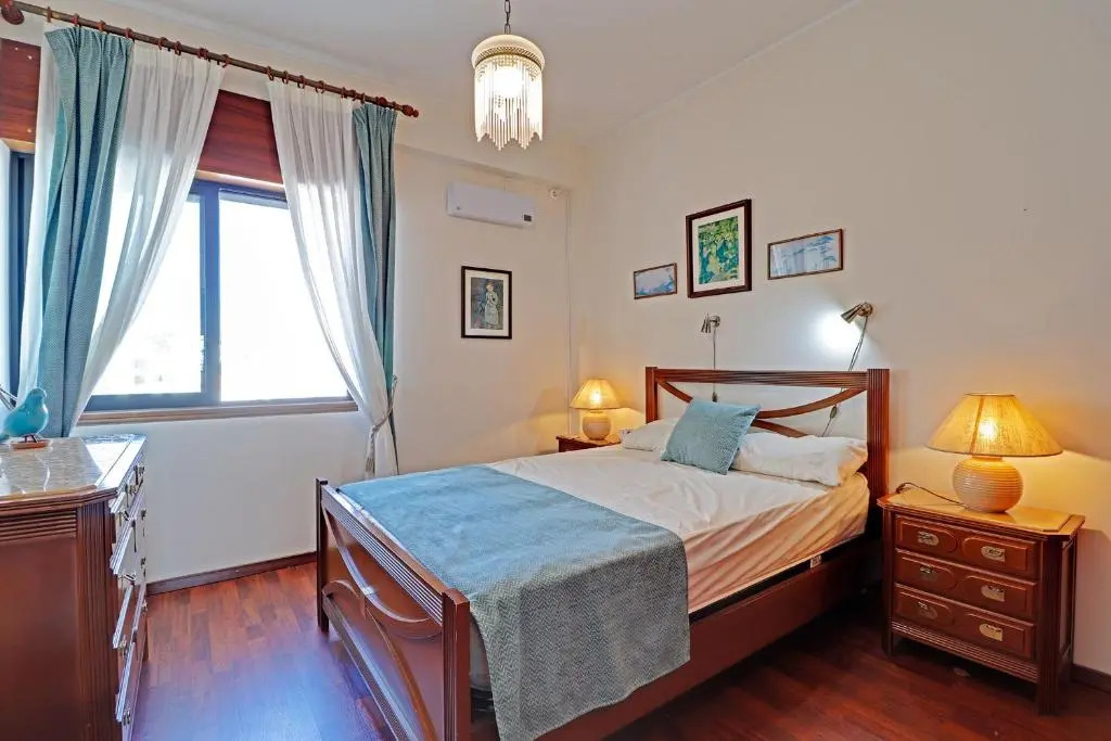 Faro Classic Apartment by Homing