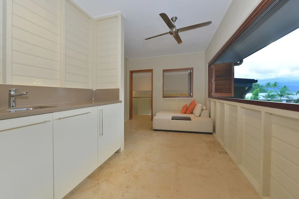 OneLuxe Luxury Holiday House