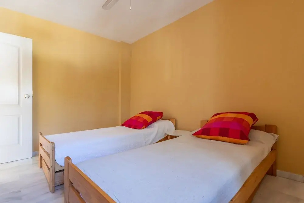 Lunamar in Marbella With 4 Bedrooms and 3 Bathrooms