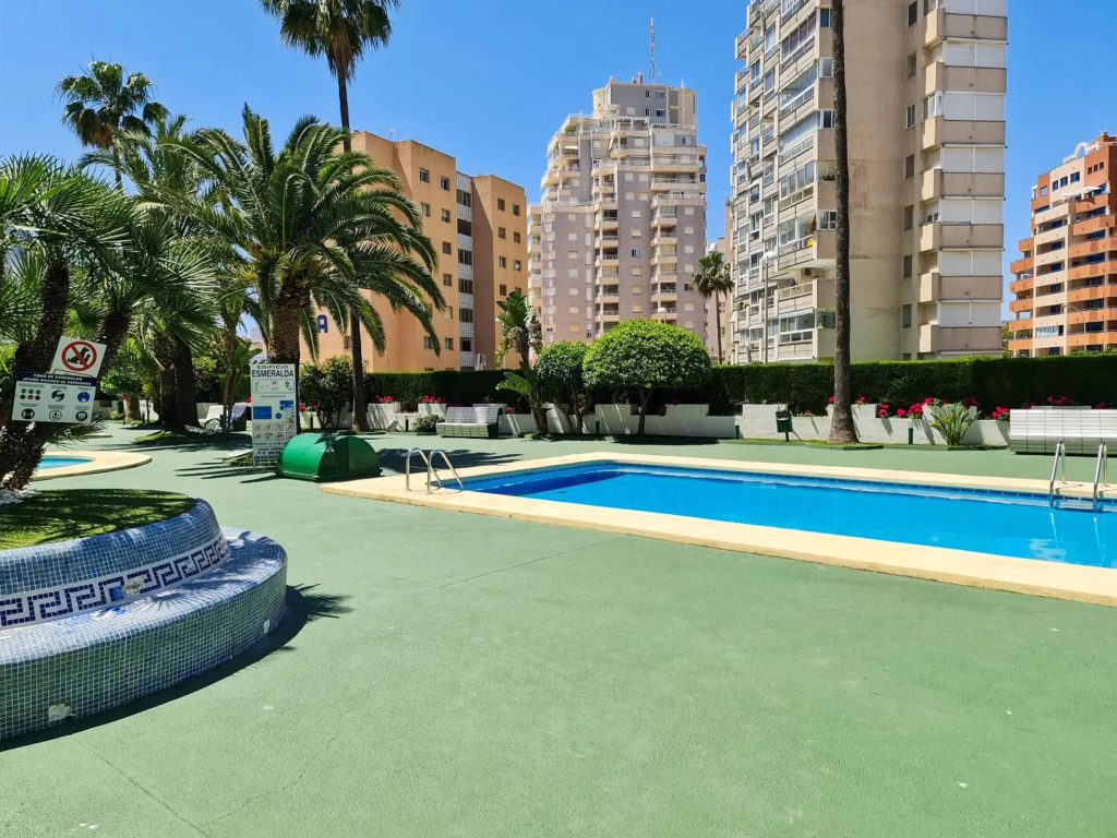 A017- Apartamento en primera línea de la playa Levante La Fosa con garaje