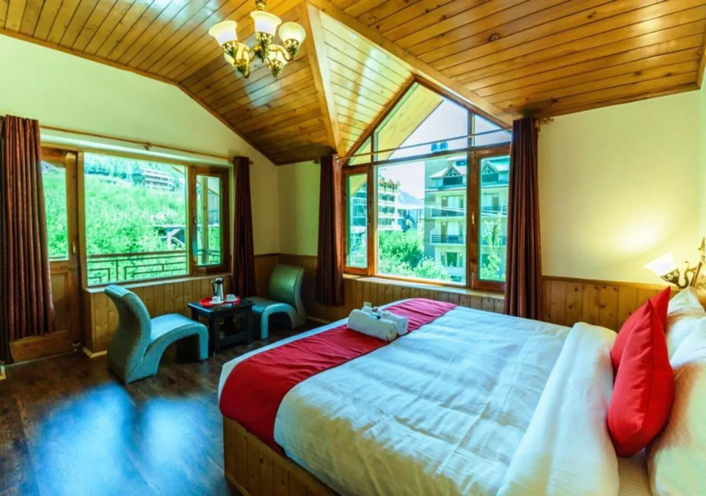 OYO 1837 Hotel Golden Meadows