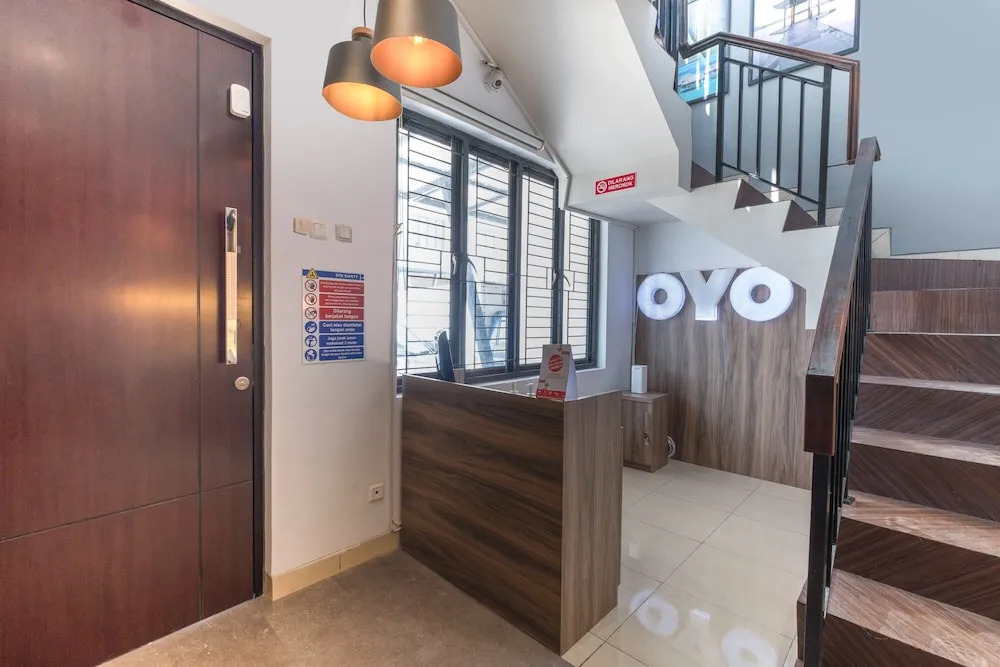 Walnut Inn G-10 by OYO Rooms
