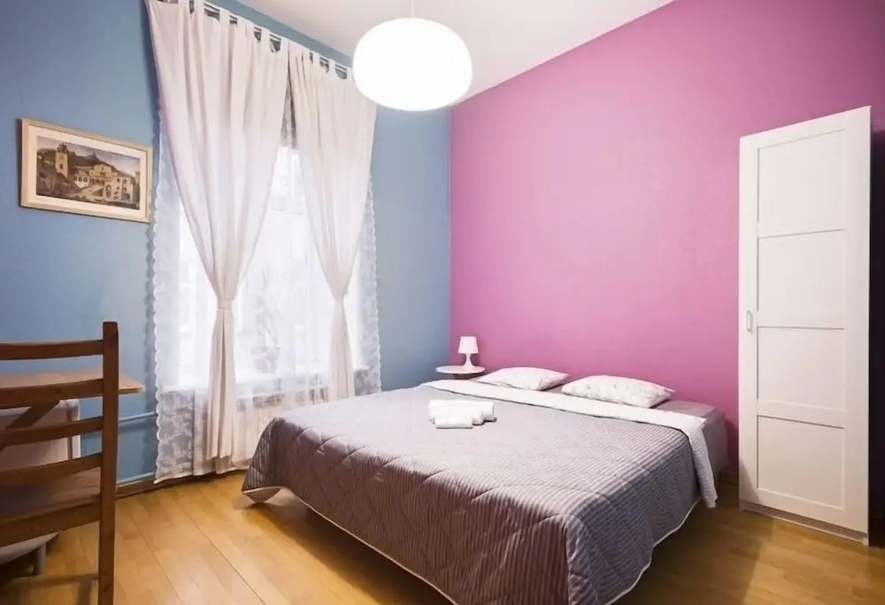 Italian Rooms on Griboedova 35