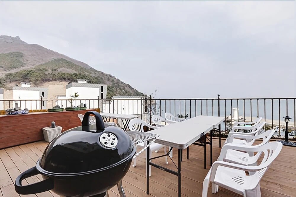 Busan Haneul gua Bada Pension