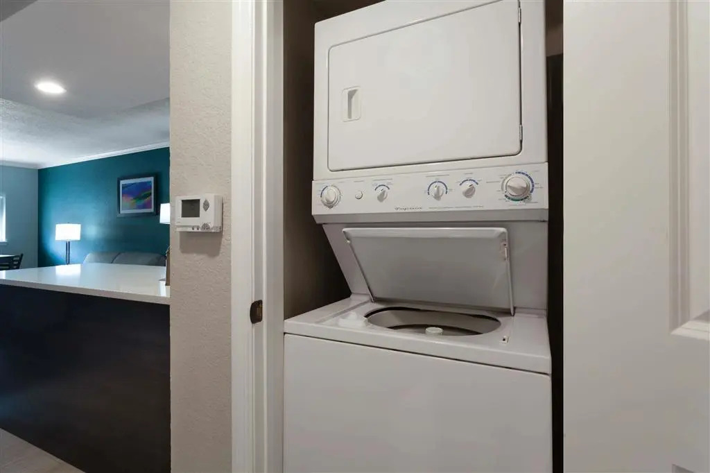 Hawthorn Suites by Wyndham Kissimmee Gateway