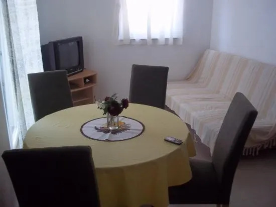 Vila Ivančica 2