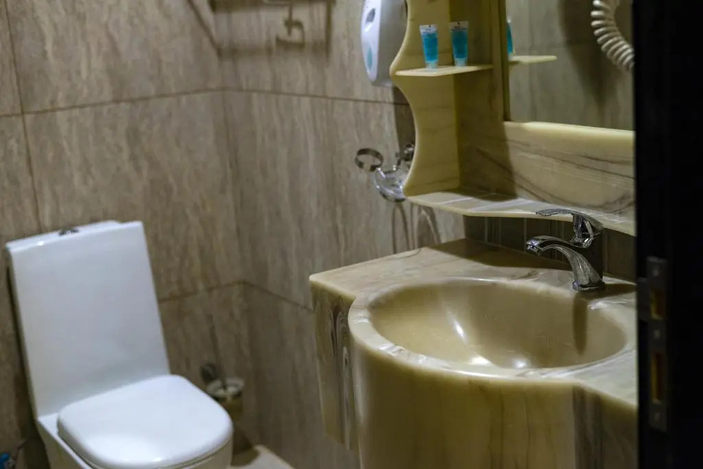 Quiet Rooms 8 Serviced Apartments