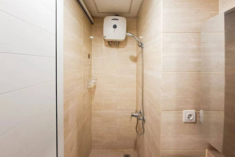 Simply Minimalist Studio Apartment Springwood Residence Tangerang