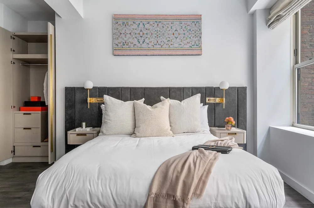 17john: Queen Studio Apartment - Disability Access