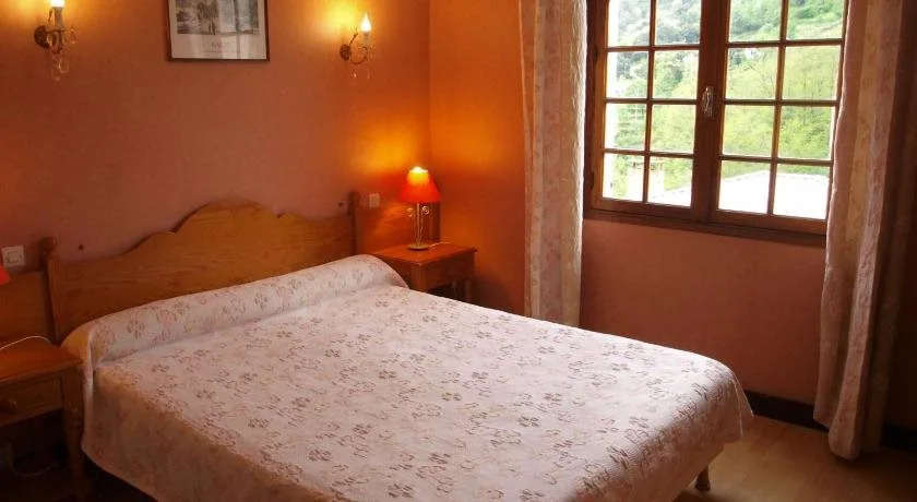 Auberge - Hotel U Paradisu