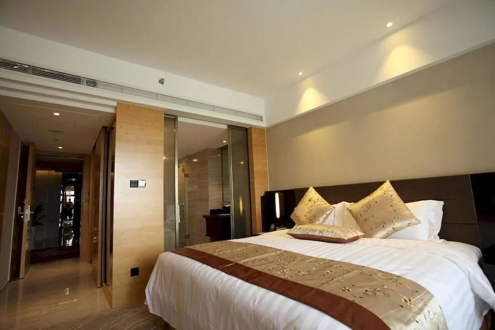 Tianmu Lake Grand Metropark Hot Spring Hotel - Liyang