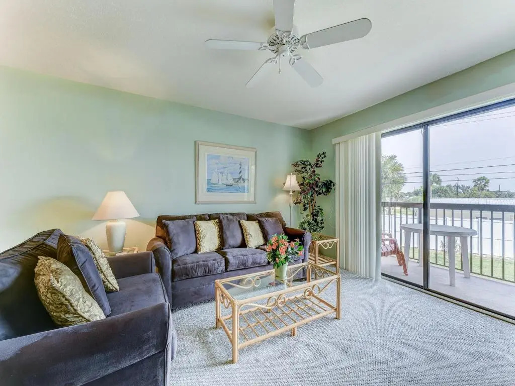 Ocean Village Club L25