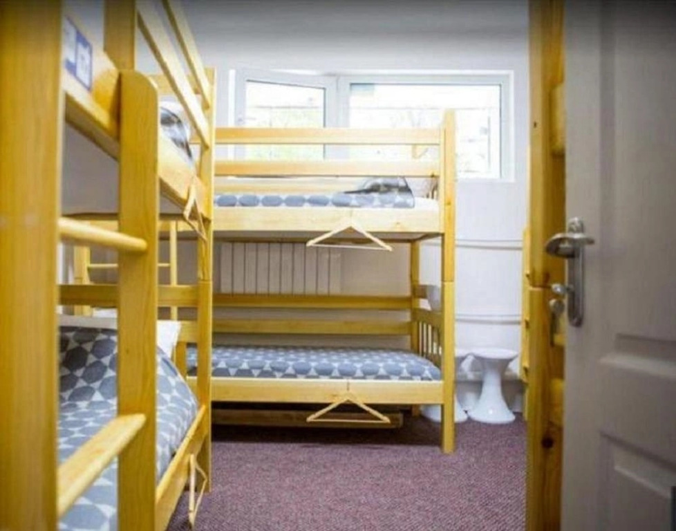 Hostel N1 Light