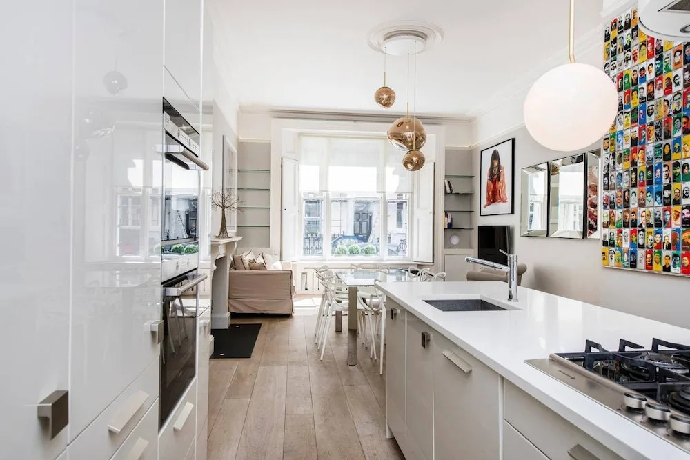 Bright and Spacious 2 bed Flat in Notting Hill
