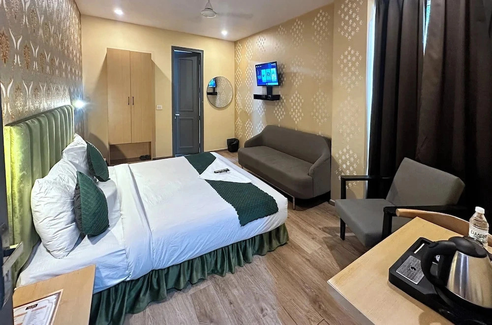 Nidra Hotel
