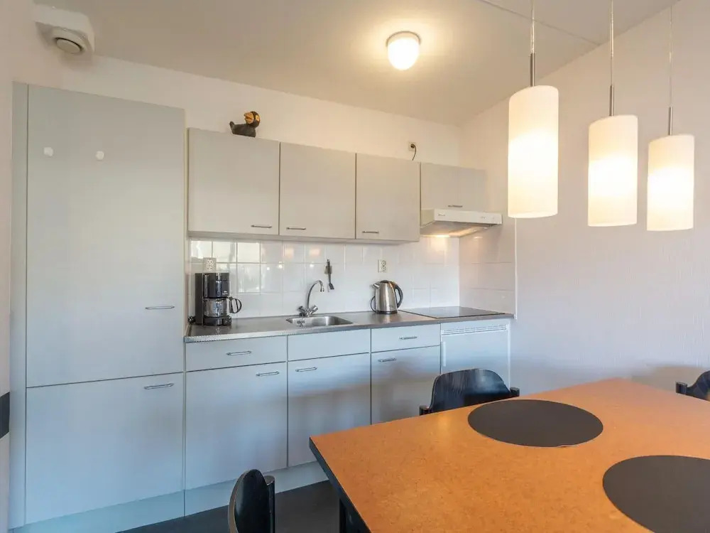 Spacious Holiday Apartment for 4 People
