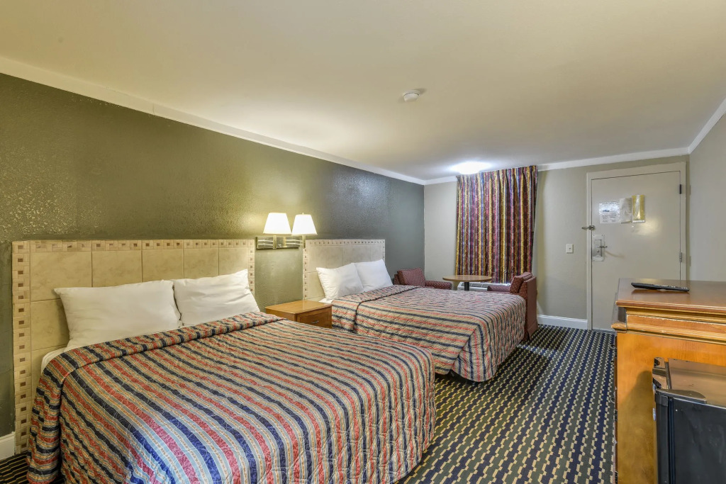 Wake Inn
