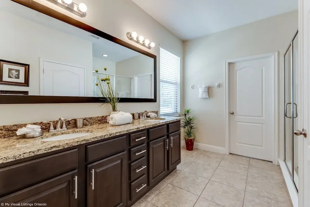 Elegant and Spacious 4BD Home Near Disney and Minutes From Florida's top Golf Courses! #8197