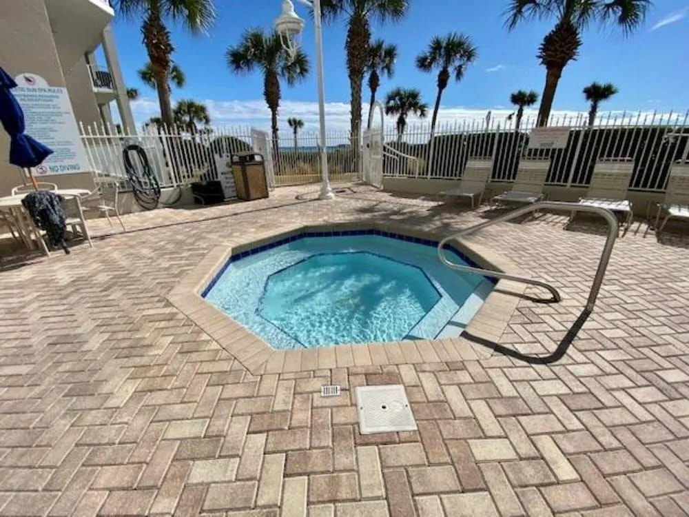 Majestic Sun 1108B by Destin Getaways
