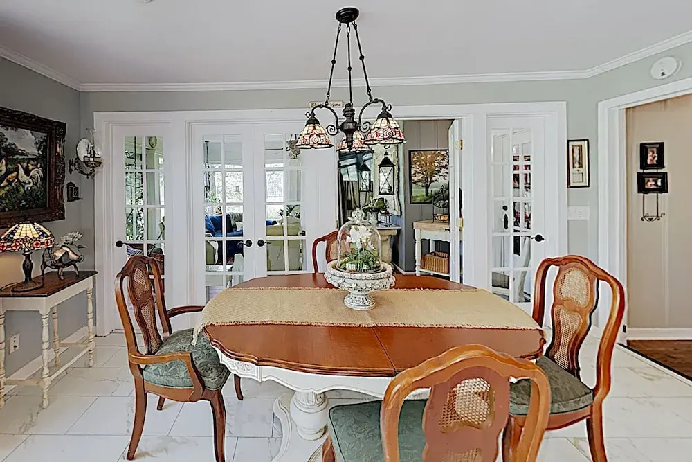 Elegant Updated W/ Pond On 20 Acres 4 Bedroom Home