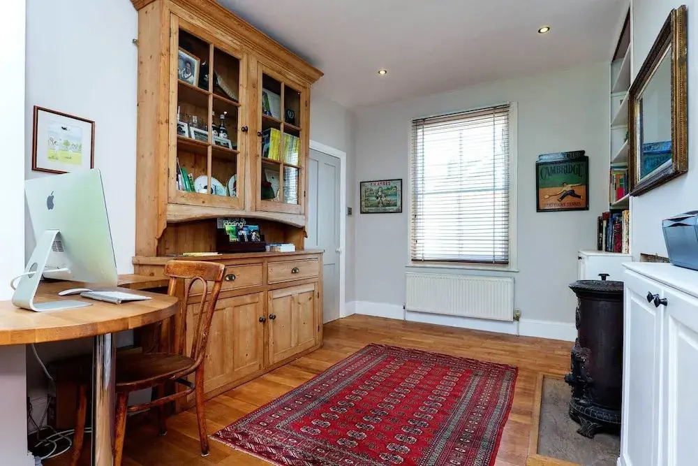 Hartfield Crescent