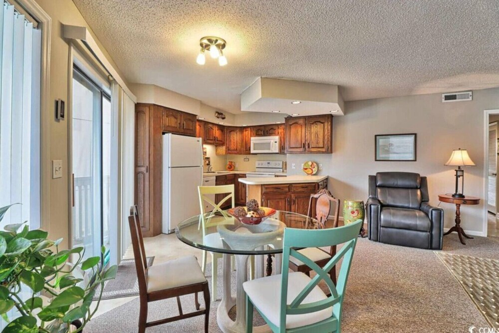 Cypress Bay Getaway