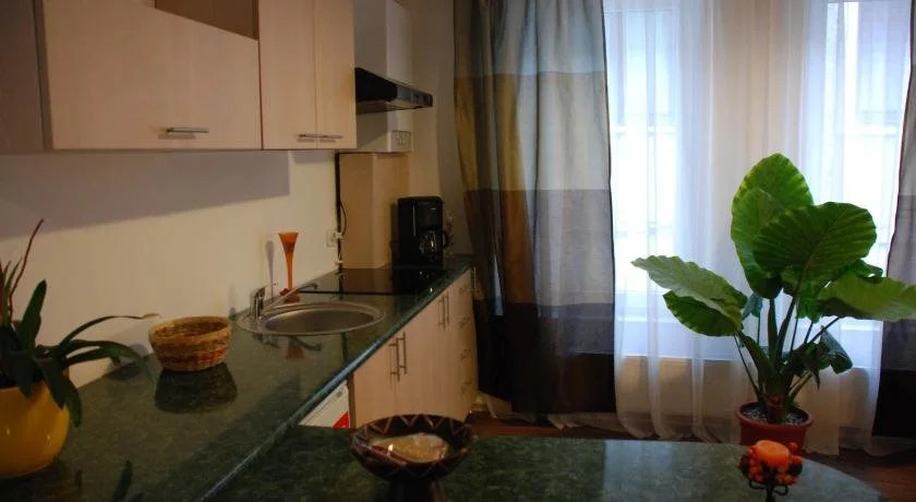Lucas Aparthotel