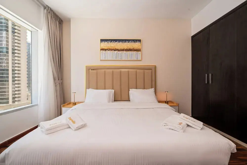 Zapbed House-ONT 405